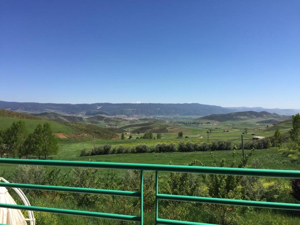 Le Chene D'Azrou Hotel Bagian luar foto